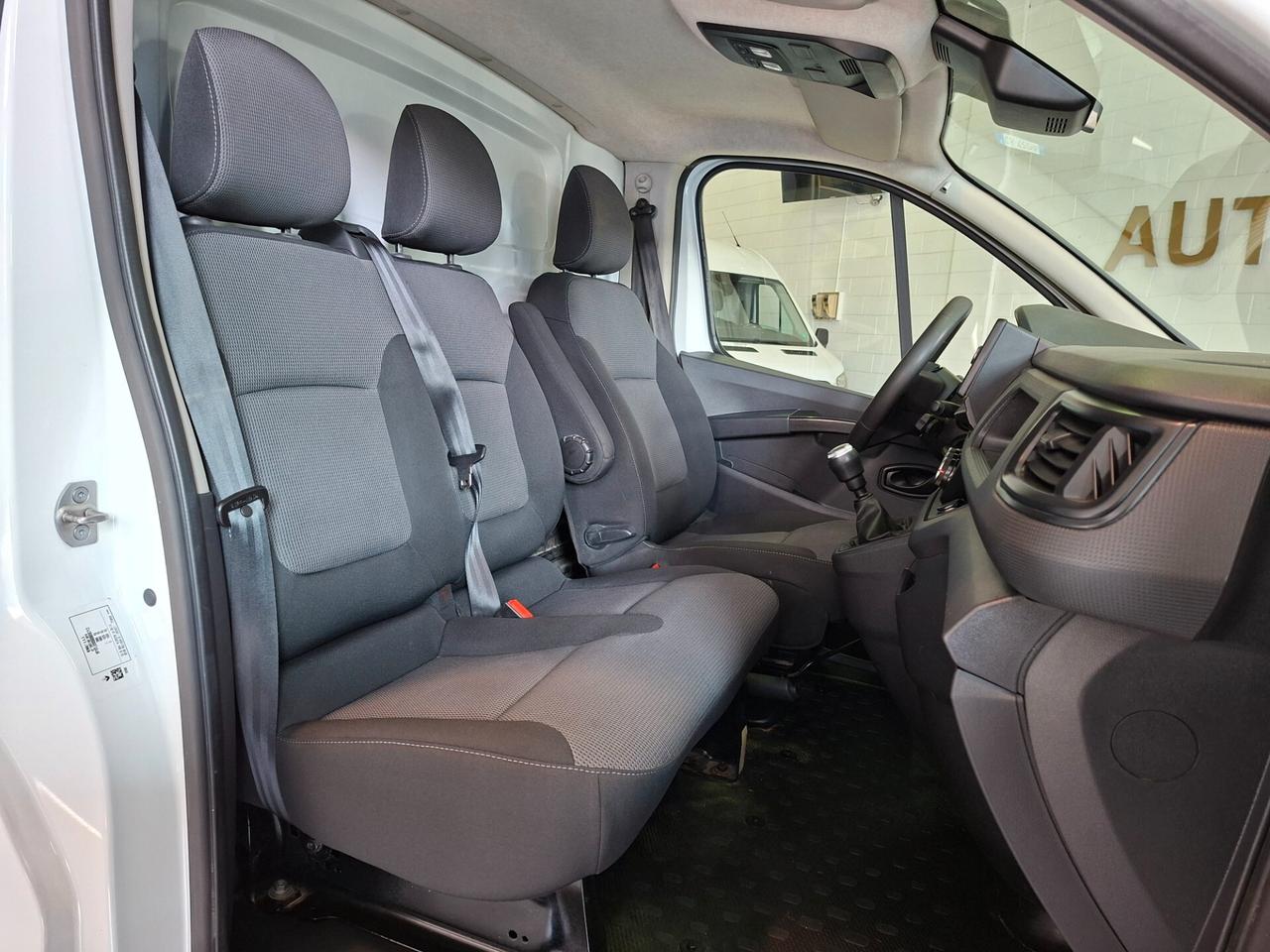 Renault Trafic 2.0 dCi 110CV - 1 PROPRIETARIO - PREZZO + IVA 22 %