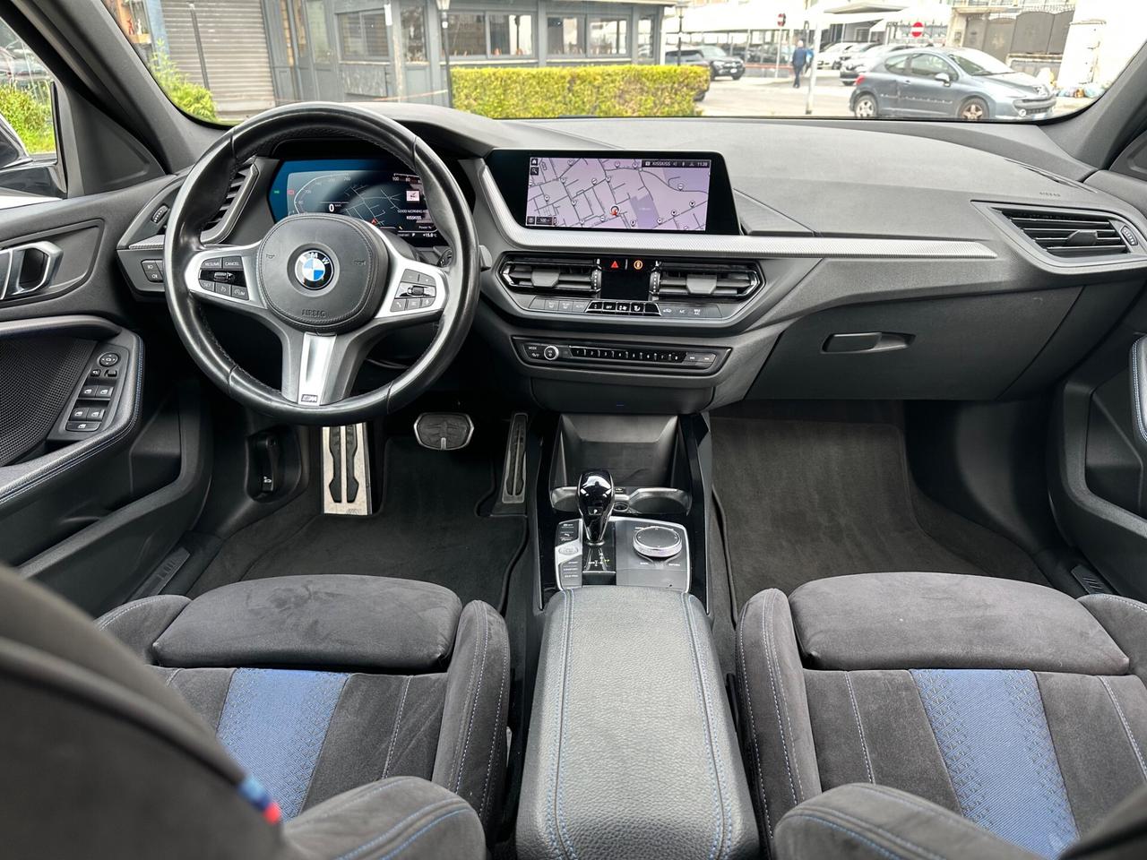 Bmw 116 116d 5p. Msport