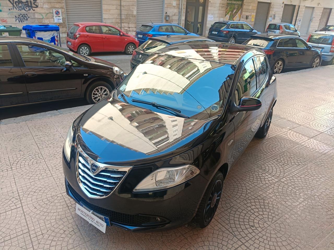 LANCIA YPSILON ELEFANTINO-METANO-Euro6450