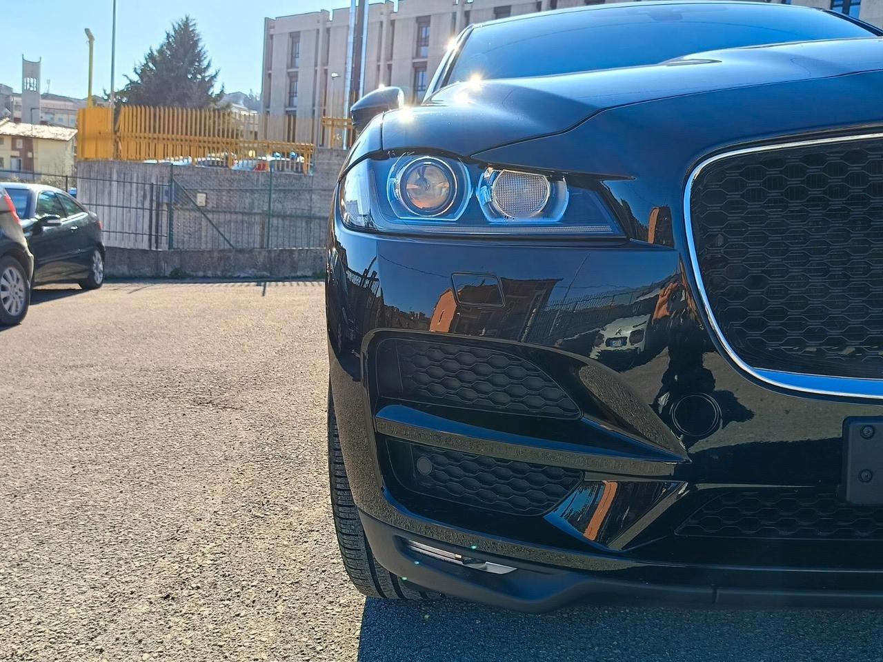 Jaguar F-Pace 2.0 D 180 CV AWD Portfolio