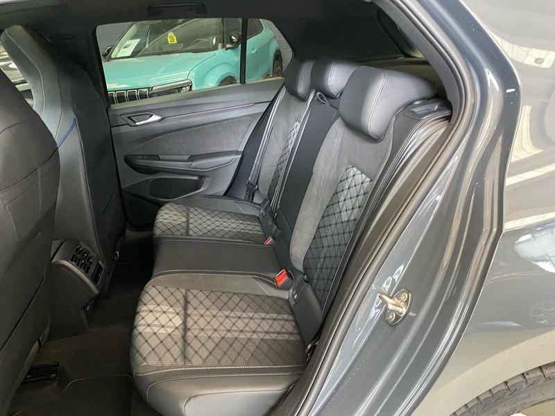 Volkswagen Golf 2.0 TDI 150 CV DSG SCR R-Line - PROMO SIRONIAUTO+