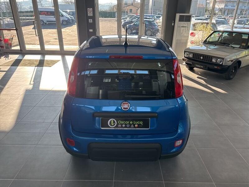 FIAT Panda 1.0 hybrid 70cv