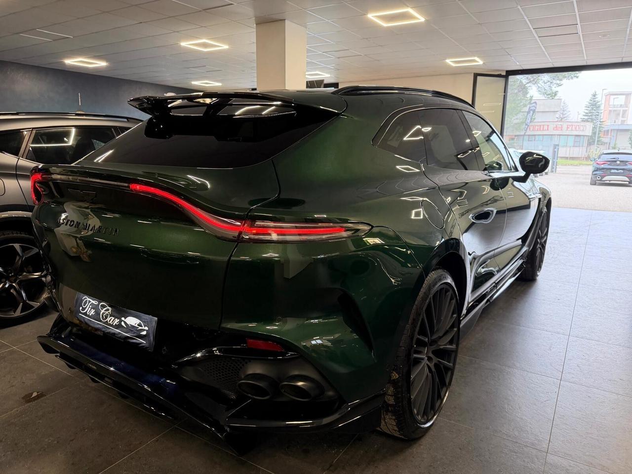 ASTON MARTIN DBX707 4.0 V8 707CV TETTO PELLE NAVI CAM360° ANNO 2024