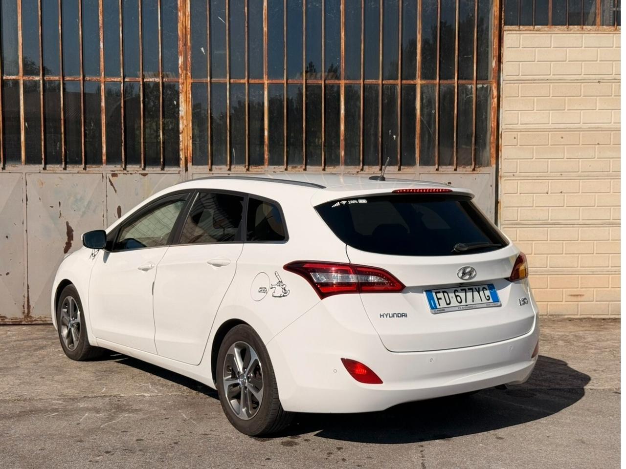 Hyundai i30 Wagon 1.6 CRDi Go!