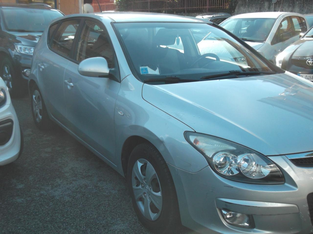 Hyundai i30 1.6 CRDi 90CV 6m. 5p. Active Special - 24