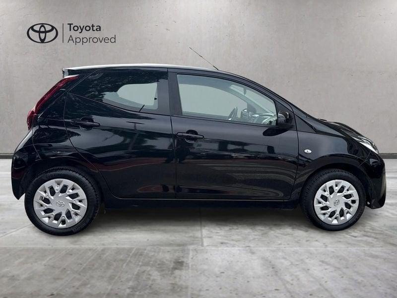Toyota Aygo Aygo 5p 1.0 x-play 72cv