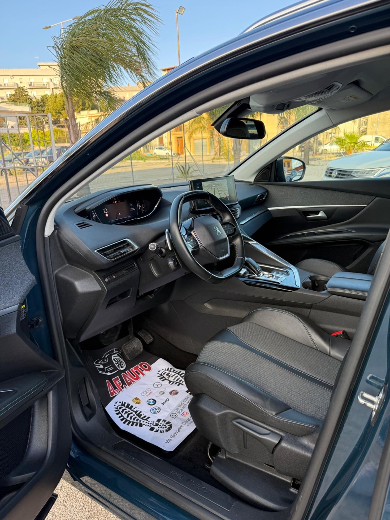 Peugeot 3008 BlueHDi 130 S&S EAT8 Allure