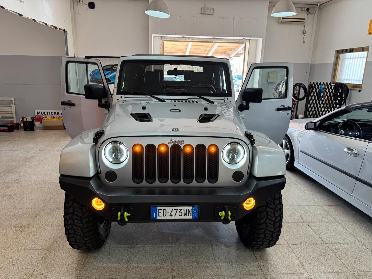 Jeep Wrangler 2.8 CRD KJ Sahara Autom. SOFT e Top