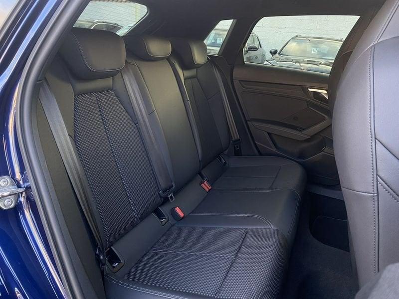 Audi A3 SPB S line interno ed esterno 2.0 TDI 150CV S-Tronic 35