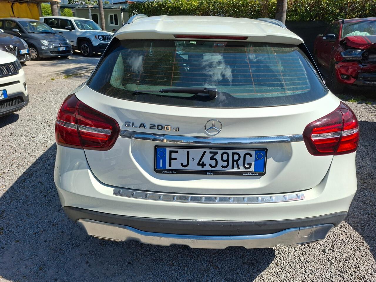 Mercedes-benz GLA 200 180 d Premium