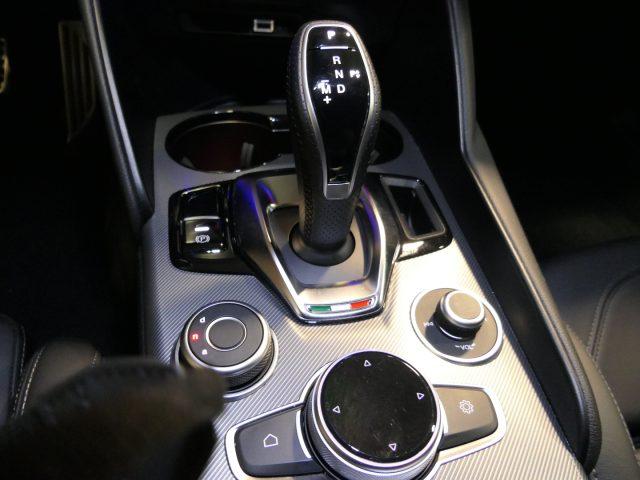 ALFA ROMEO Giulia 2.0 Turbo 280 CV AT8 AWD Q4 Veloce