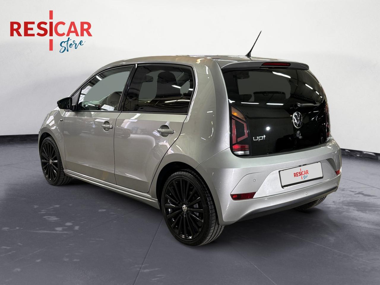 Volkswagen up! 5p 1.0 Move up! 60cv R-line esterior
