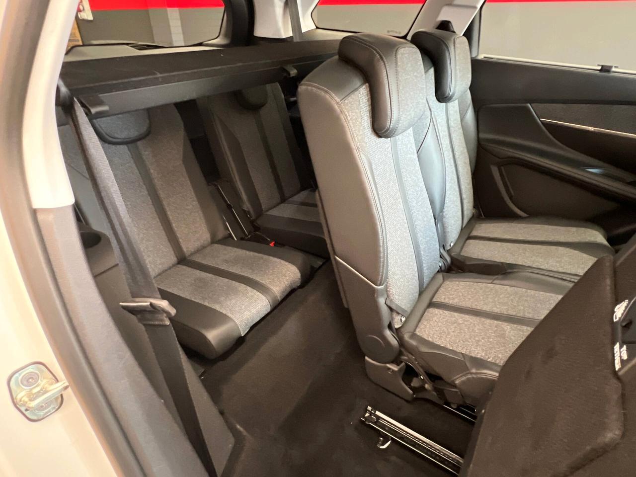 Peugeot 5008 BlueHDi 120 S&S Allure