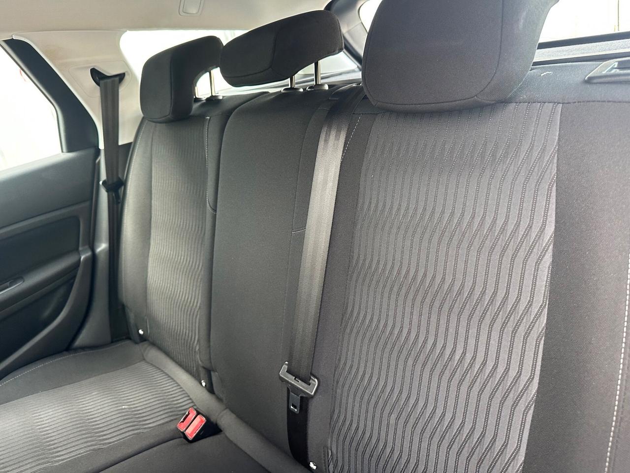 Peugeot 308 BlueHDi 120cv EURO 6 AUTOM