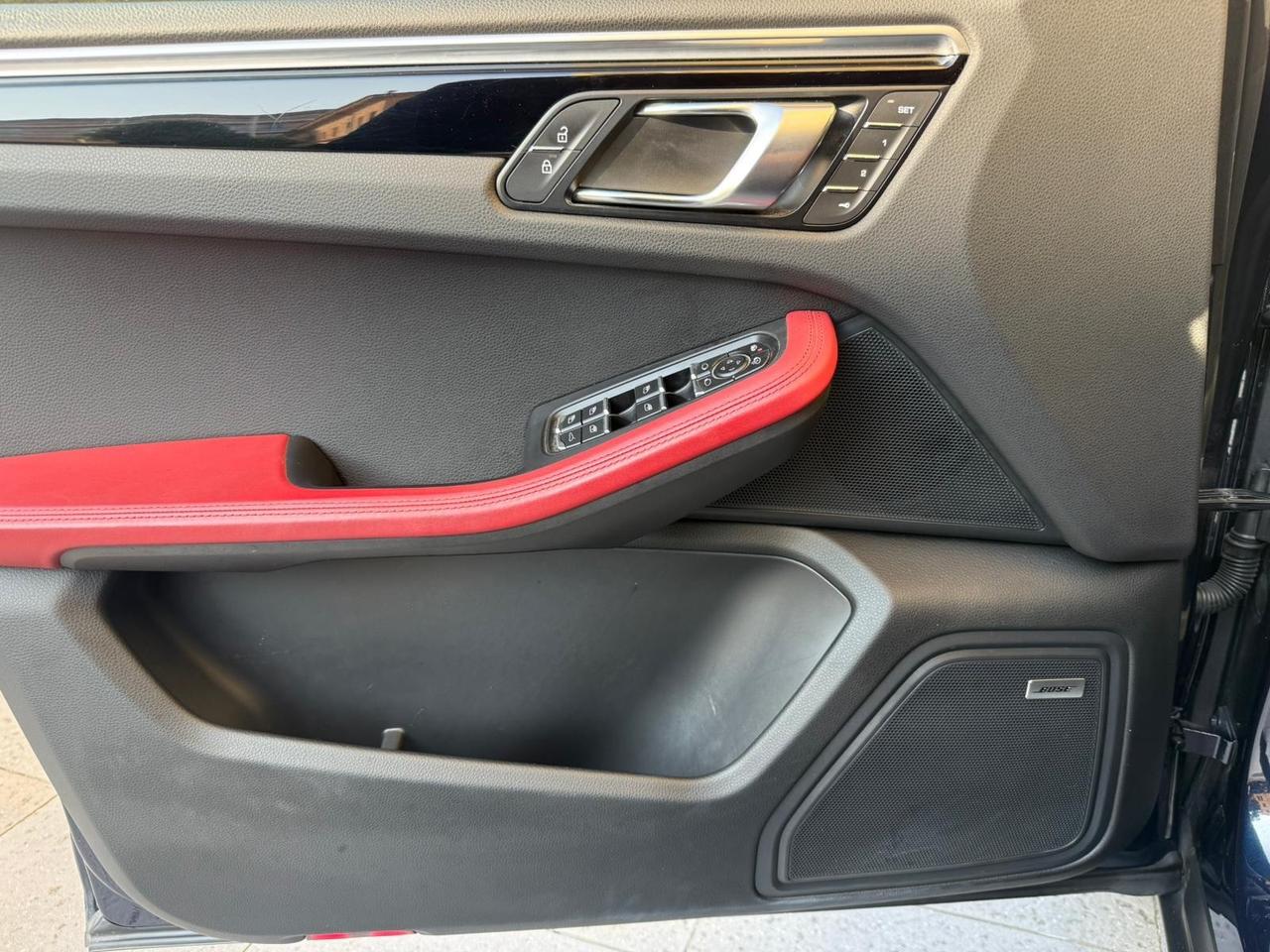 Porsche Macan 2.0 245cv pdk Panorama pacchetto GTS