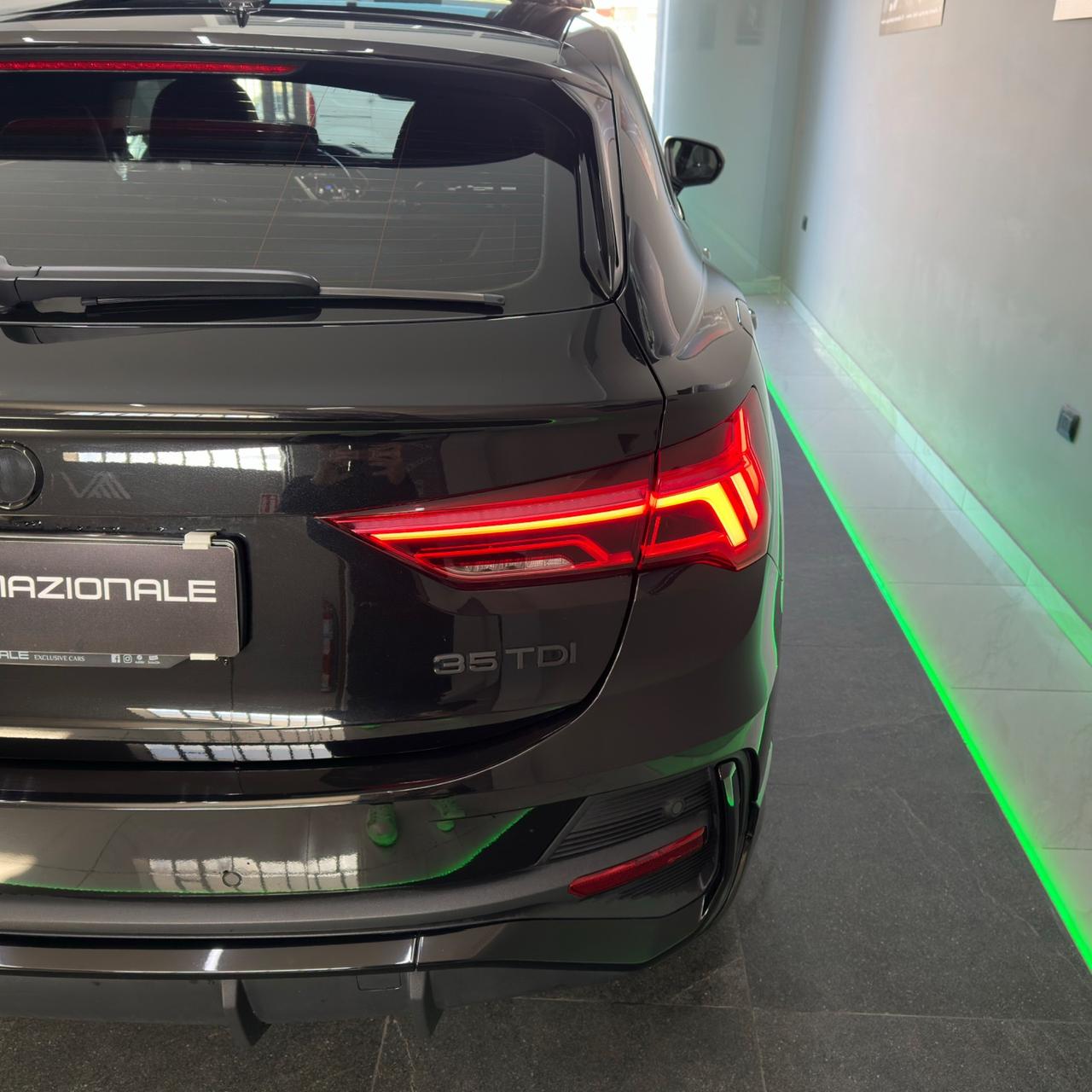 Audi Q3 Sportback 35 TDI S-Tronic S-Line Edition Identity Black