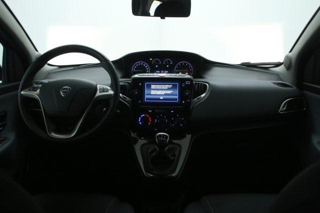 LANCIA Ypsilon 1.0 FireFly 5 porte S&S Hybrid Gold NEOPATENTATI