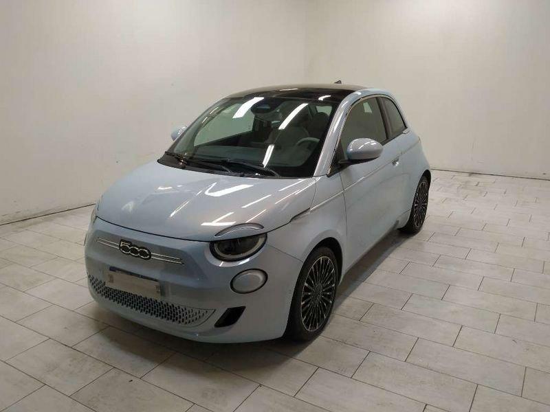 FIAT 500 42 kWh La Prima