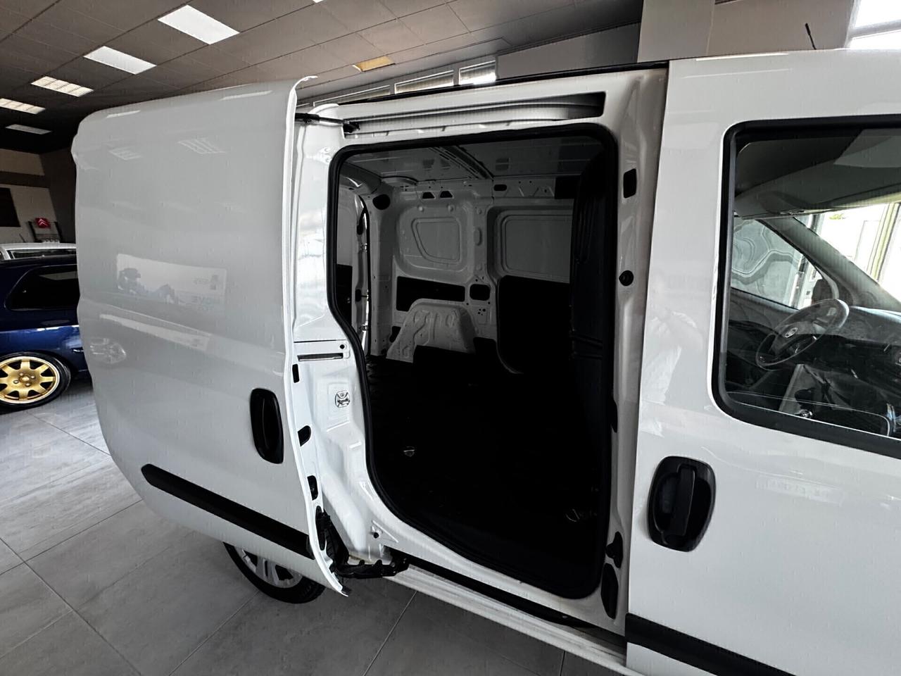 FIAT DOBLO’ 1.6 MJET 105CV CARGO BUSINESS