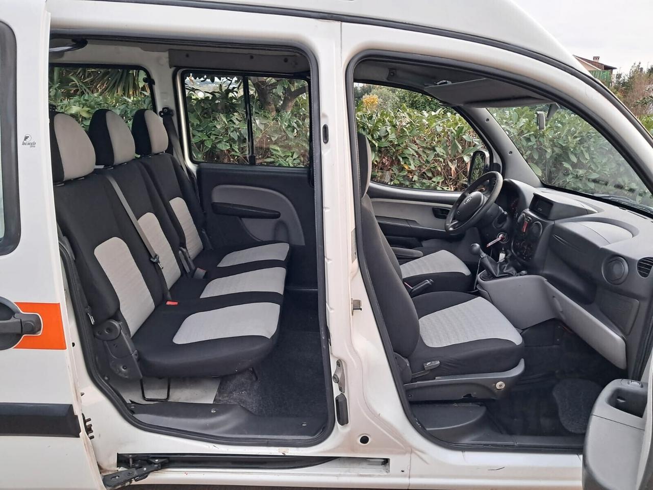 Fiat Doblo Doblò 1.9 120cv TETTO ALTO TRASPORTO DISABILI