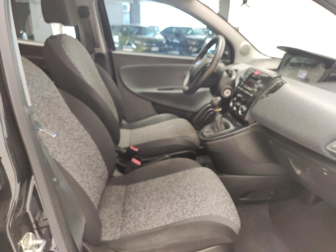 Lancia Ypsilon 1.2 69 CV 5 porte S&S Elefantino Blu