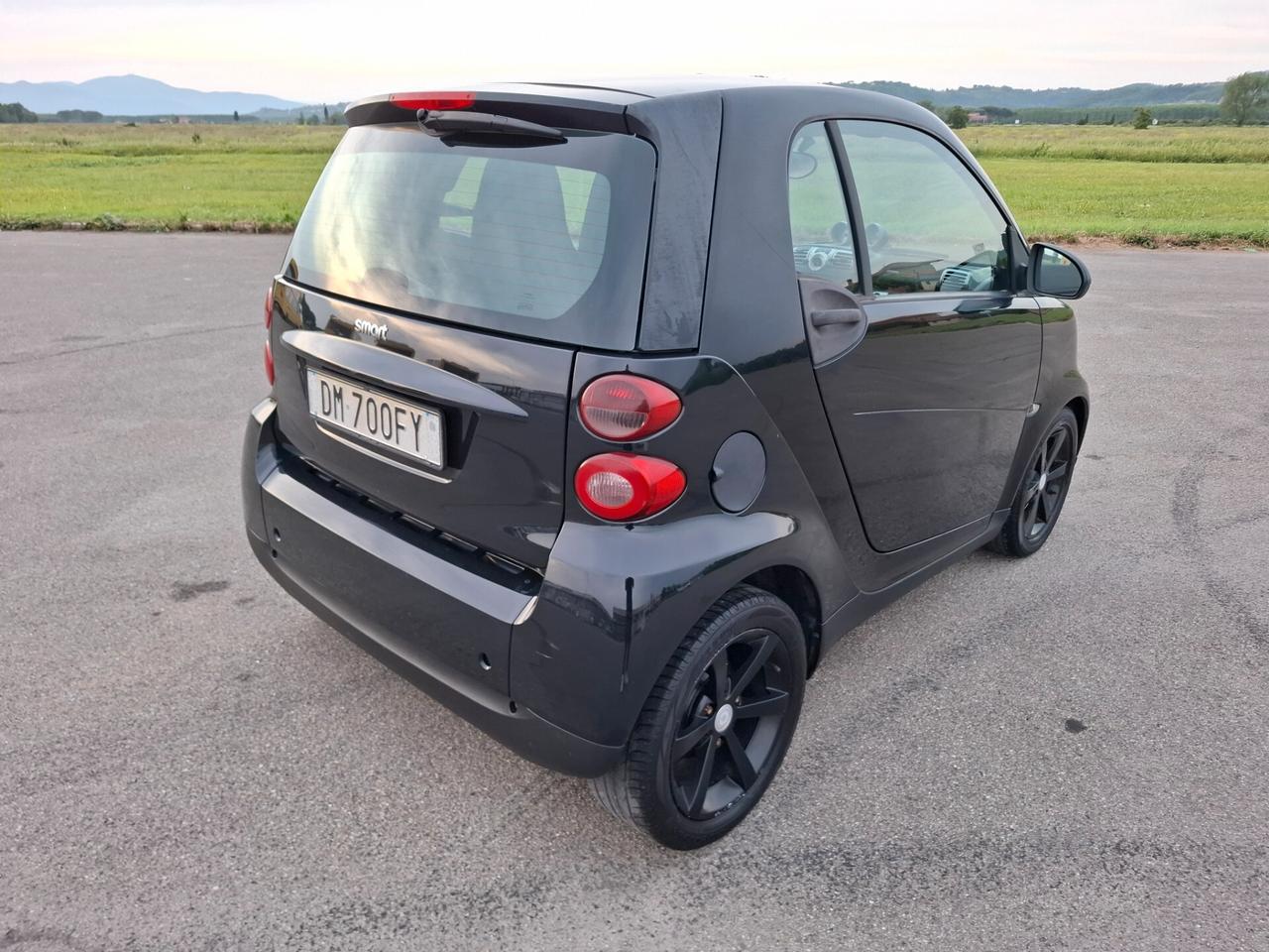 Smart ForTwo 1000 52 kW coupé pure