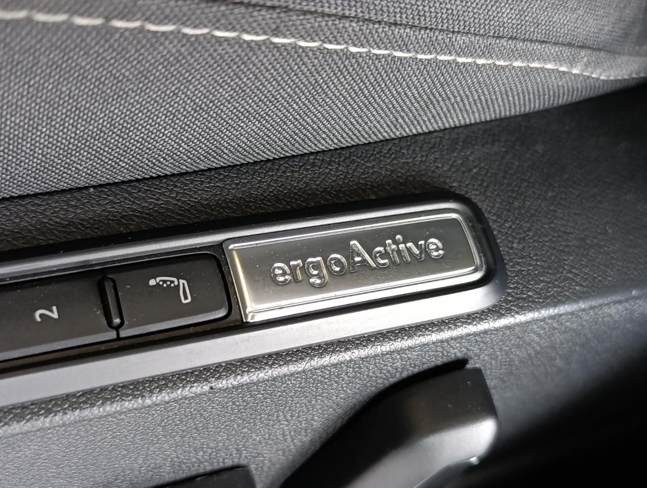 Volkswagen Golf 1.5 tsi evo Style 130cv