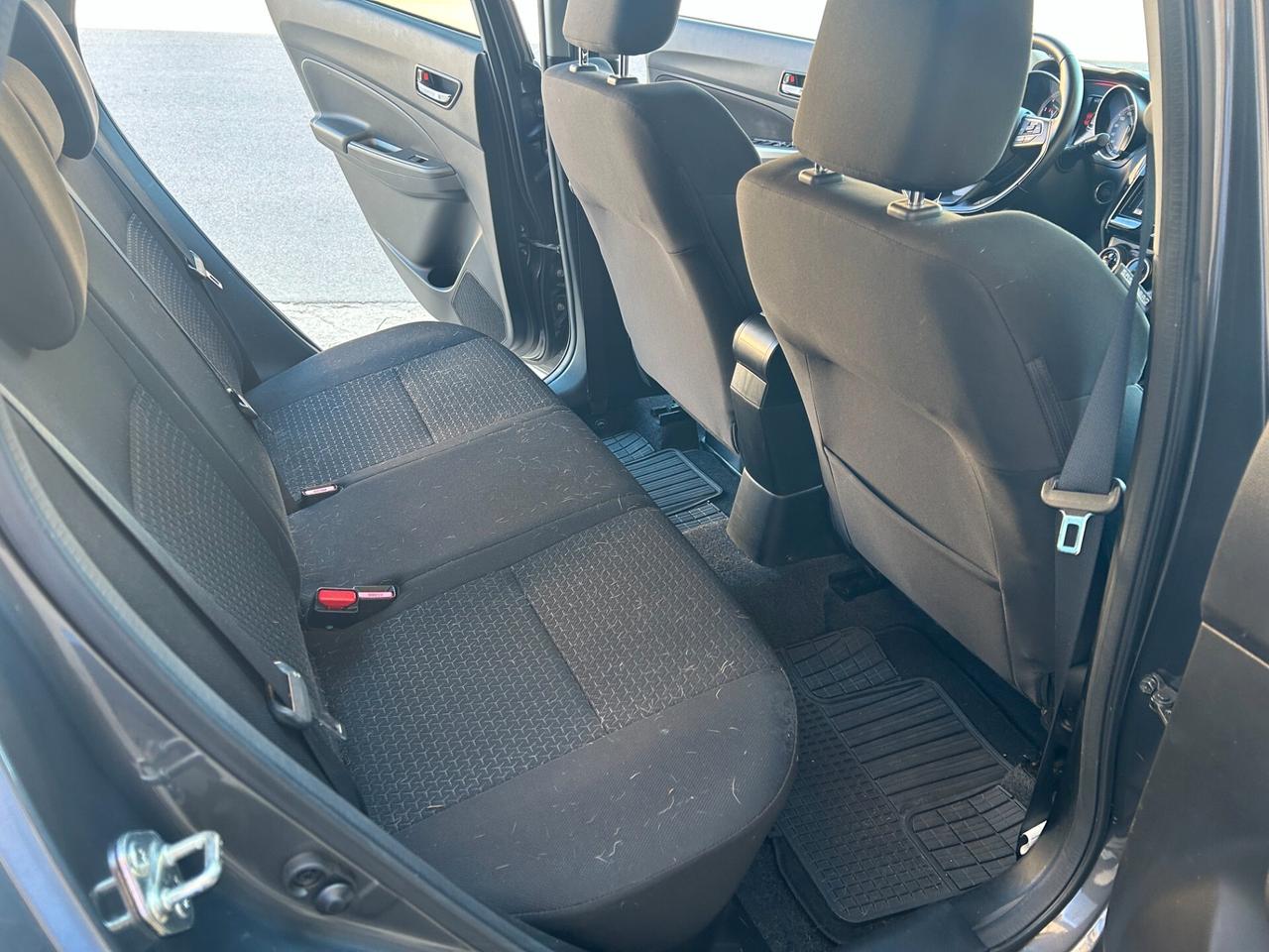 Suzuki Swift BERLINA