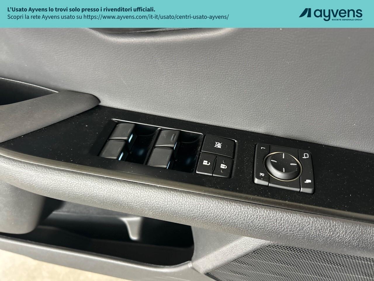 Lexus UX Hybrid Design