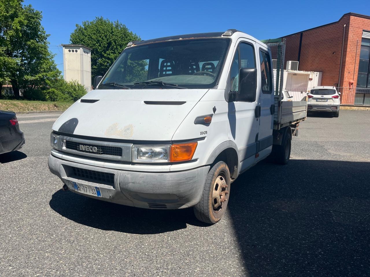 Iveco Daily RIBATABILE TRILATERALE 2001 266.000 KM