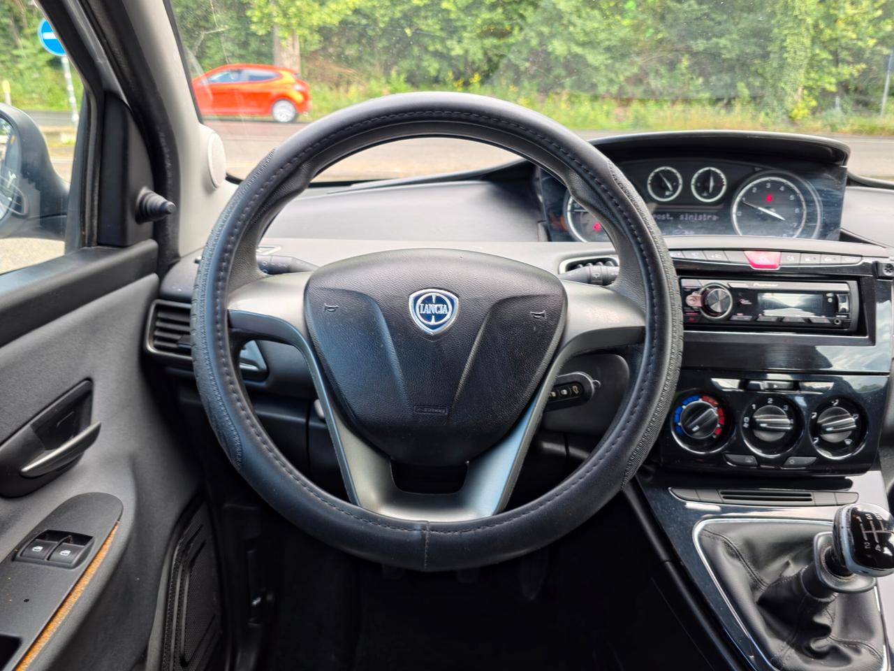 Lancia Ypsilon 1.2 69 CV 5 porte GPL Ecochic Gold 2014-E6 Manuale NEO