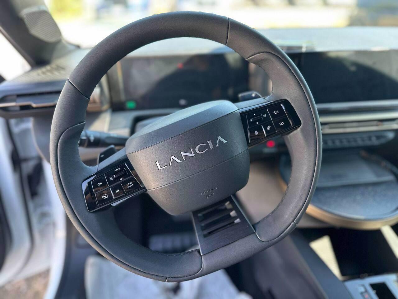 LANCIA Ypsilon IV 2024 - Ypsilon 1.2 mhev LX 110cv e-dct