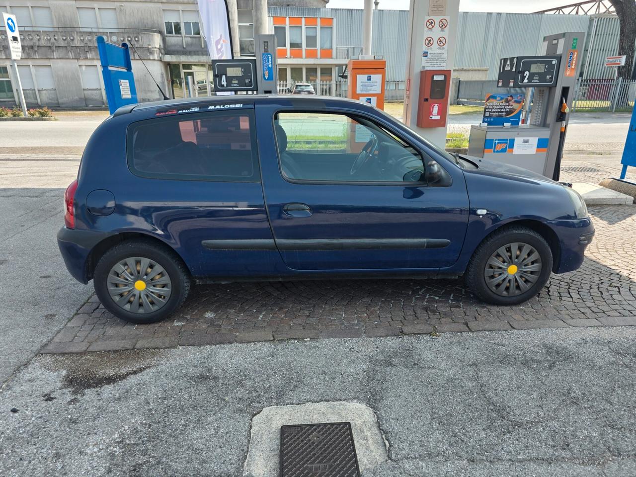 Renault Clio Storia 1.2 3 porte con 265.000km Gpl