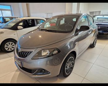 Lancia Ypsilon 1.0 FireFly 5 porte S&S Hybrid Gold