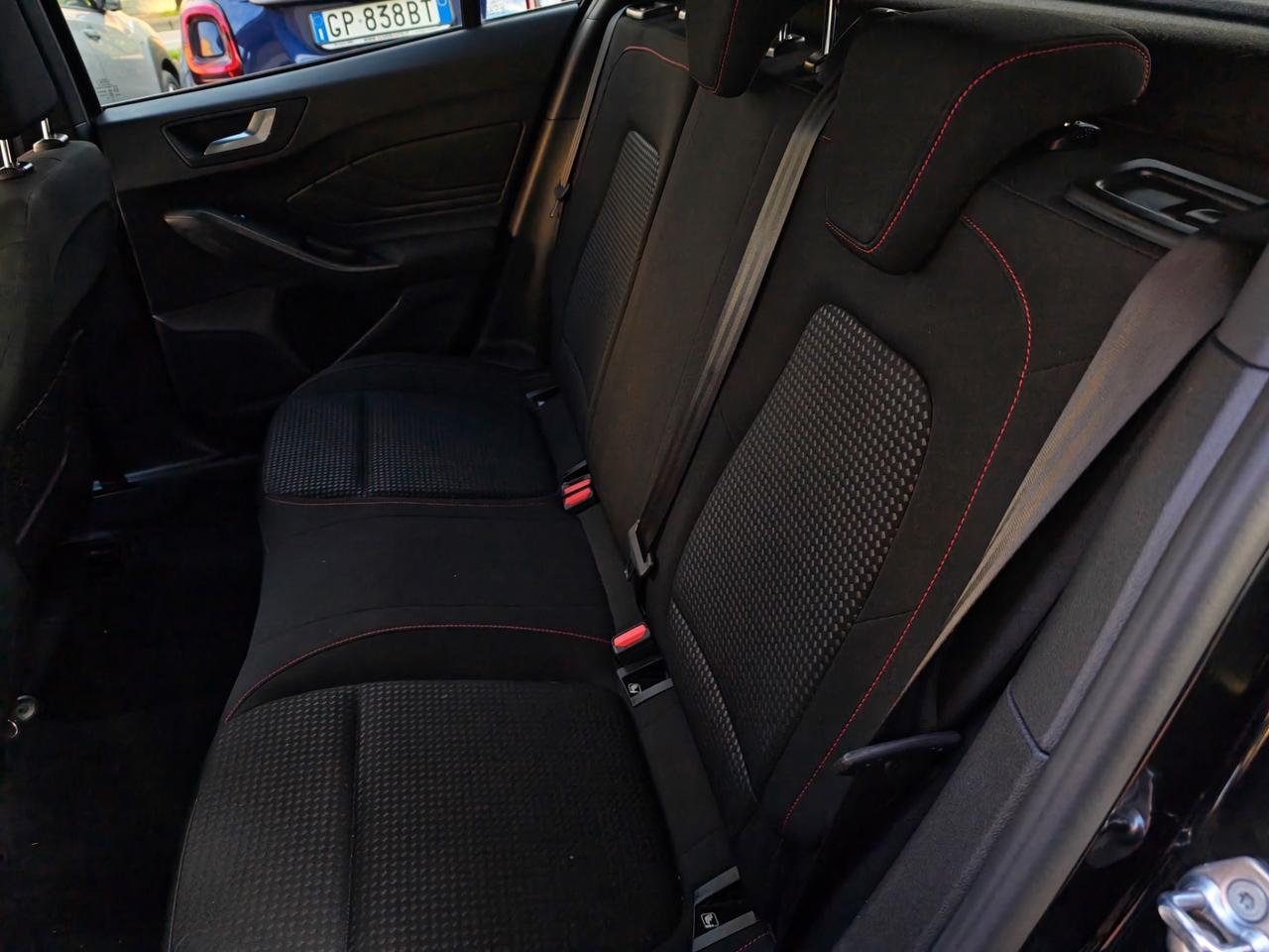 Ford Focus Hybrid 155cv Automatica ST-Line