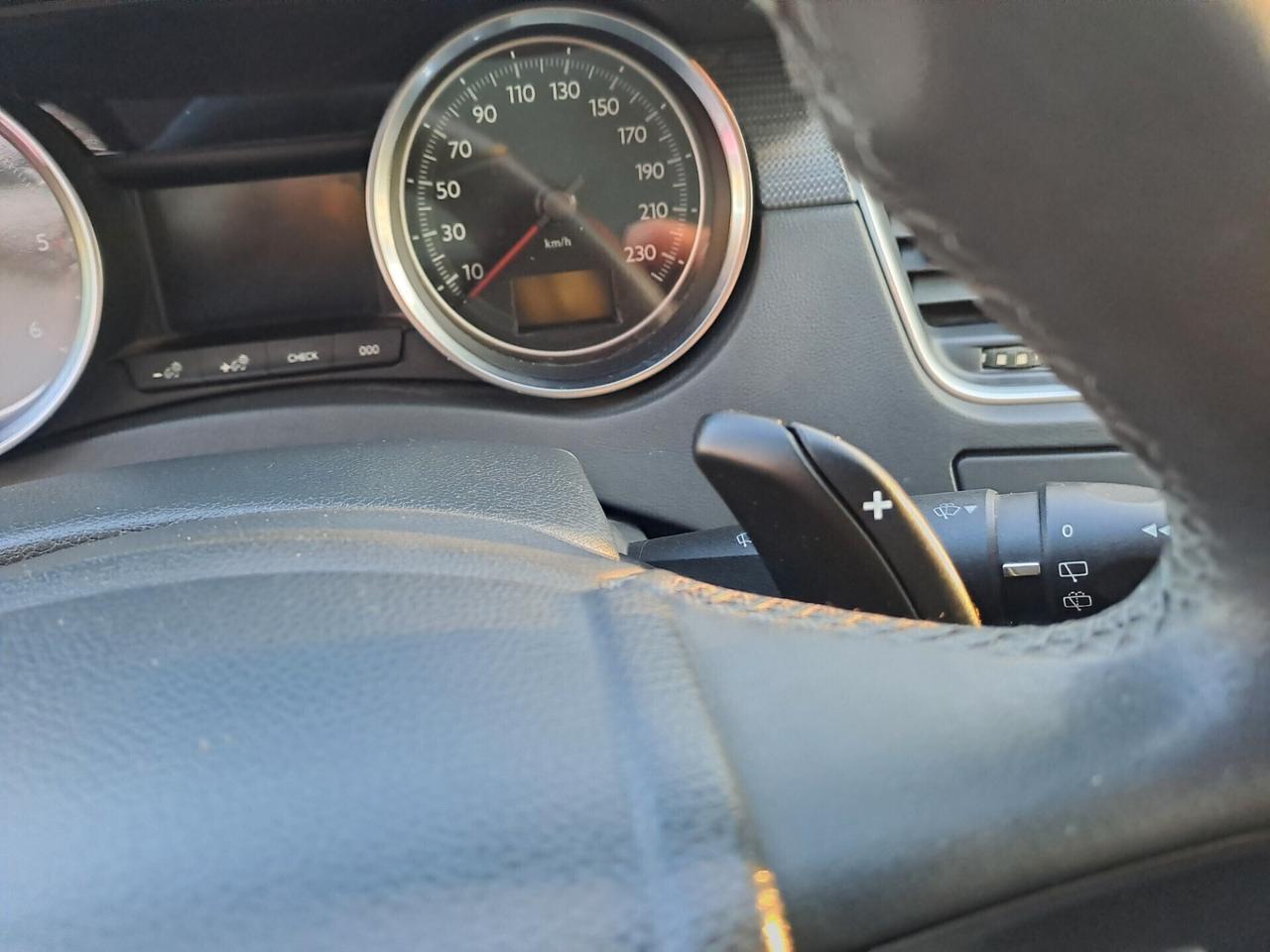 Peugeot 508 1.6 e-HDi 112CV cambio automatico e f1 S&S SW Ciel Business