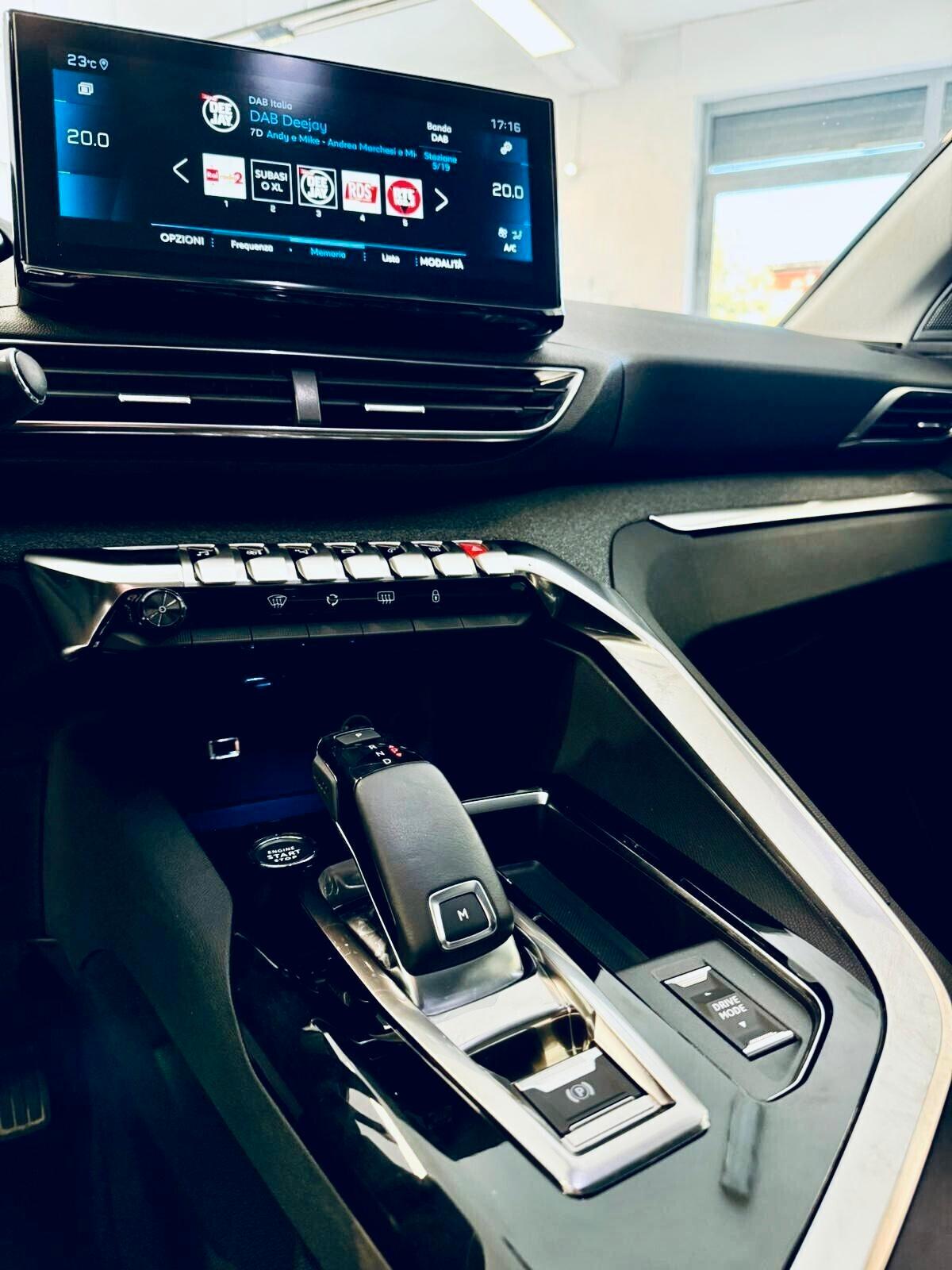Peugeot 3008 BlueHDi 130 S&S Allure Pack