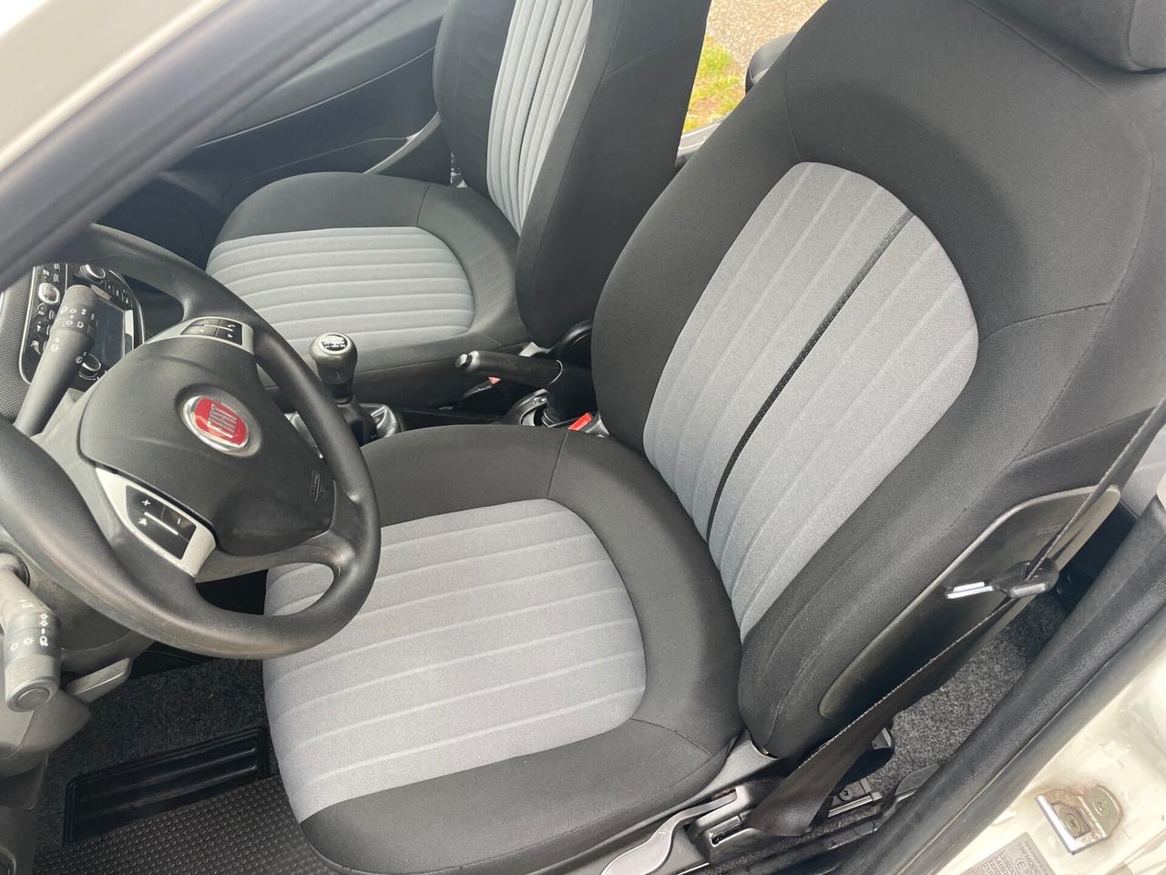 Fiat Punto 1.3 MJT II S&S 95 CV 5 porte Street