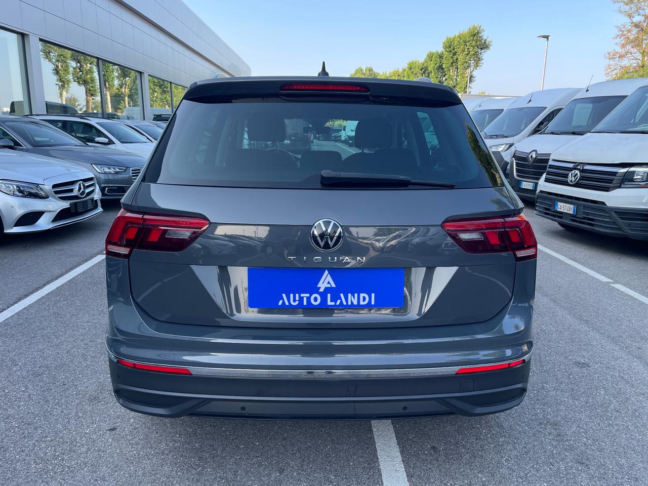 Volkswagen Tiguan 2.0 TDI 150 CV SCR DSG Elegance