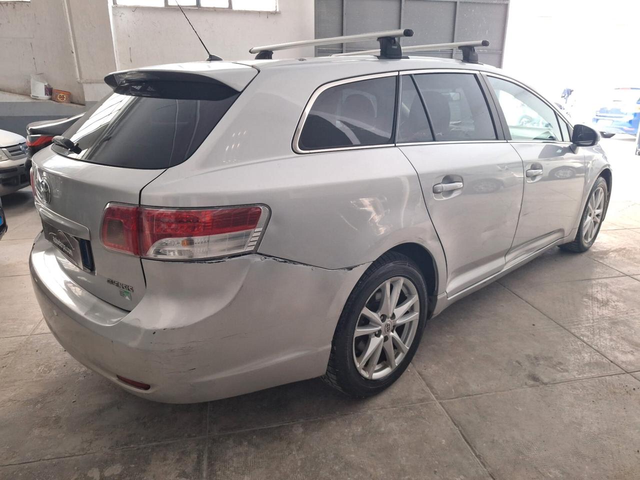 Toyota Avensis 2.0 D-4D Wagon Executive