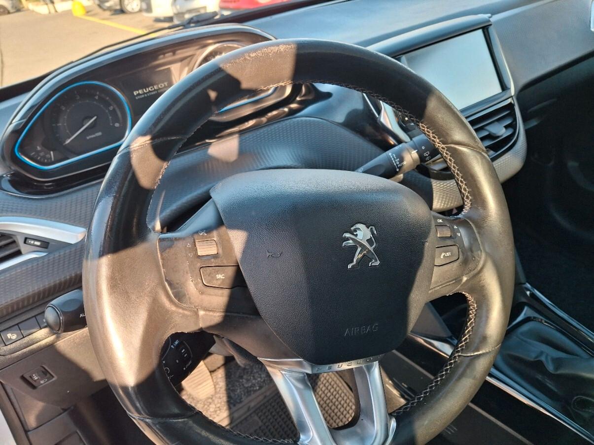 Peugeot 2008 1.6 e-HDi 92 CV Stop&Start Allure