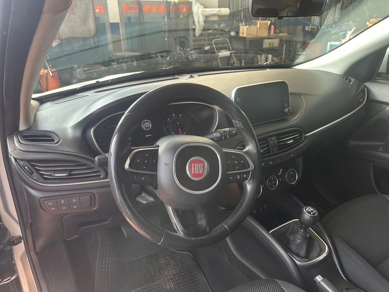Fiat Tipo 1.6 Mjt S&S SW Lounge
