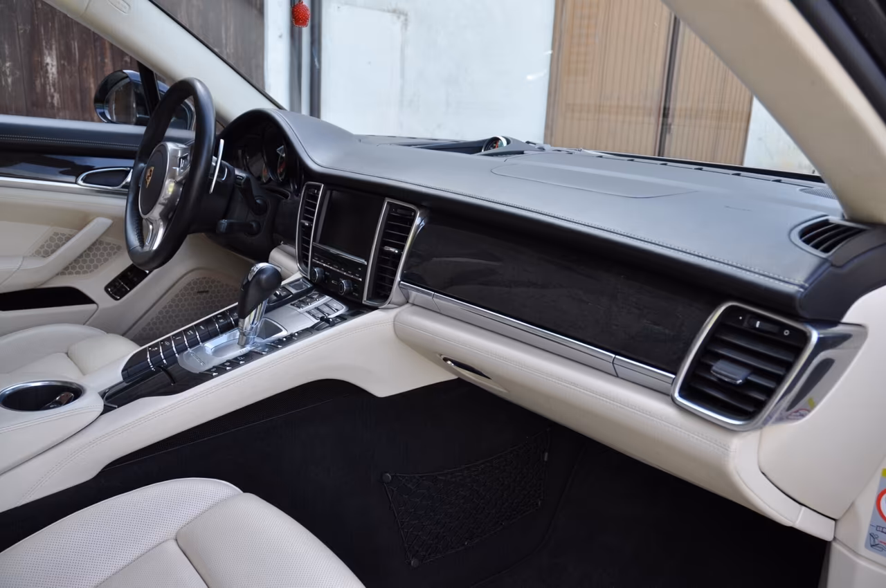 Porsche Panamera 4.8 Turbo S