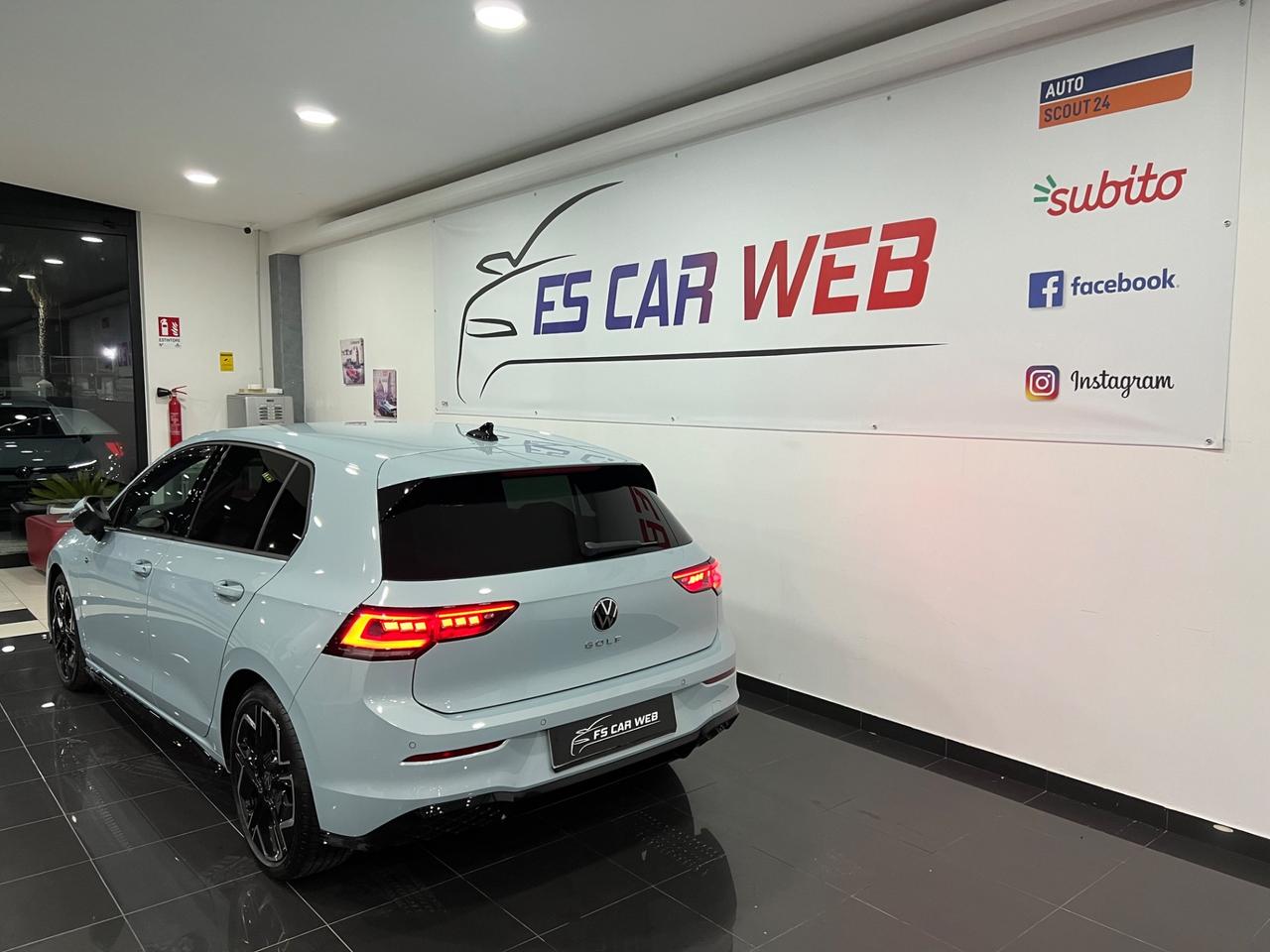 VOLKSWAGEN GOLF 8.5 2.0 TDI DSG R-Line Plus 150 cv