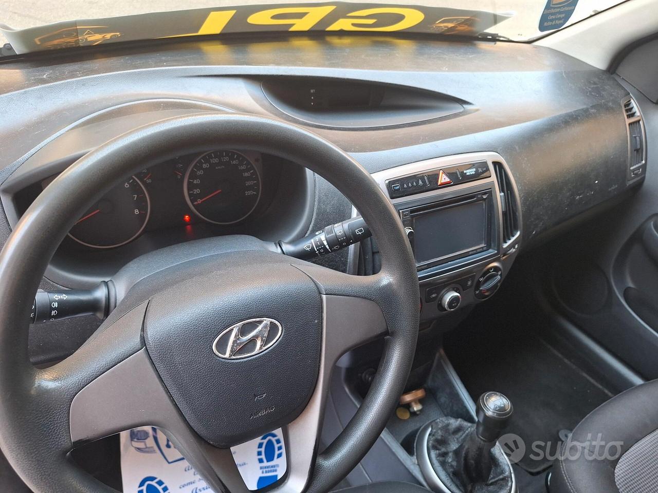 Hyundai i20 1.2 5p. Econext Sound Edition