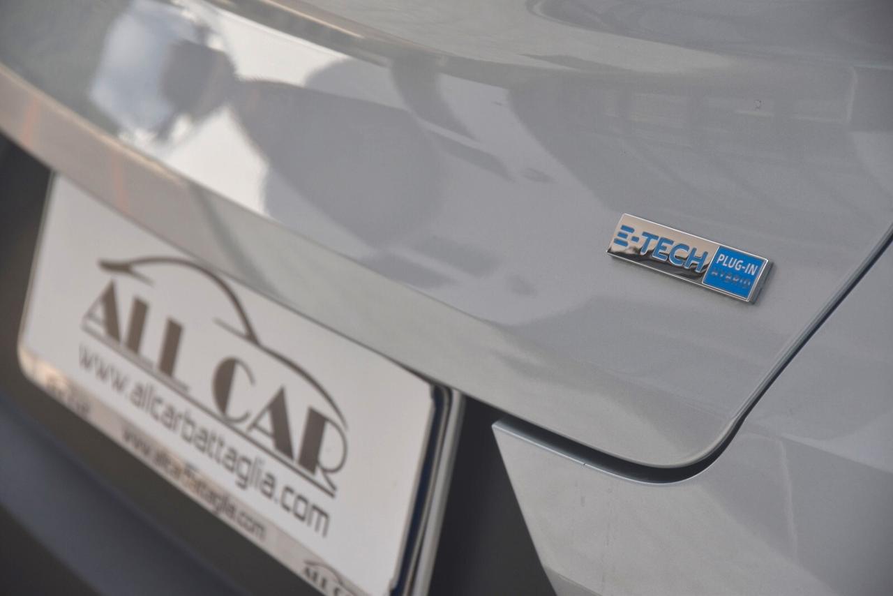 Renault Captur Plug-in Hybrid E-Tech 160cv Intens