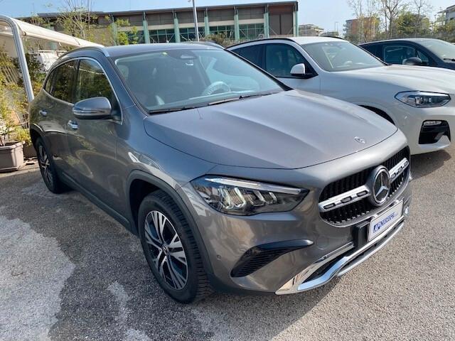 Mercedes-benz GLA 200 d Automatic Progressive Advanced Plus 2024