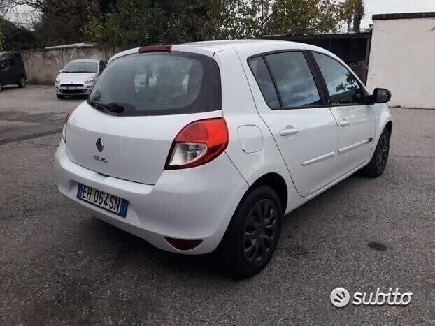 Renault clio 5 p-1.2 gpl-full-2011