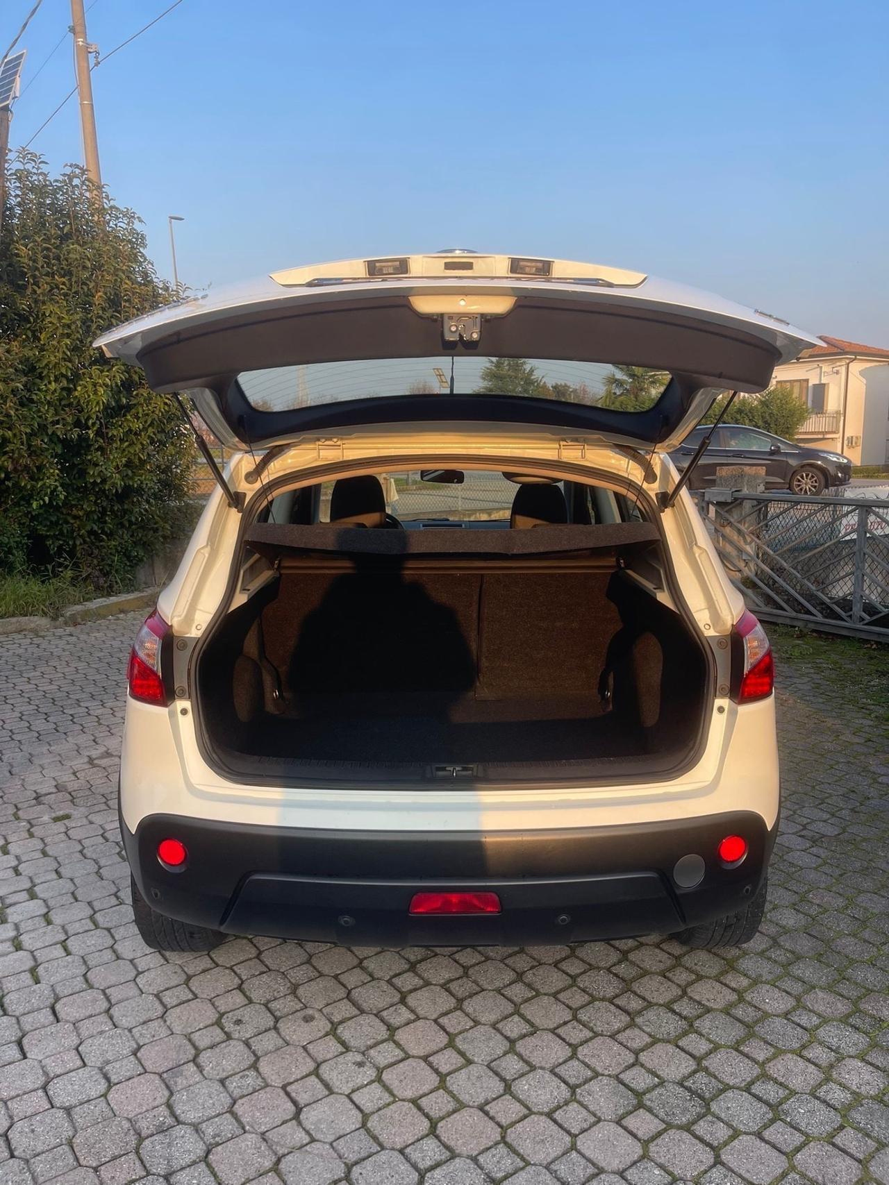 Nissan Qashqai 1.5 dCi DPF Tekna