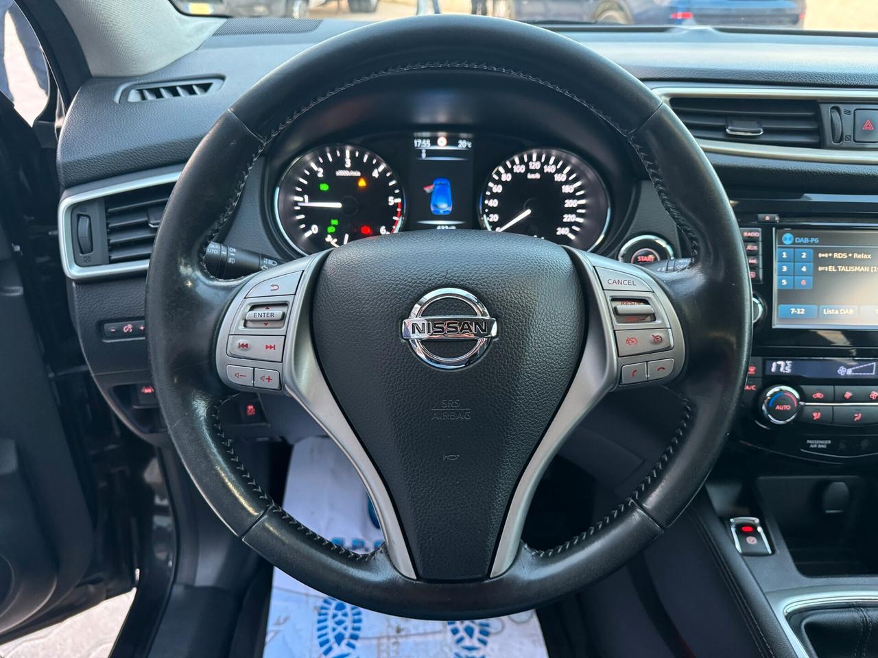 NISSAN QASHQAI 1.6 DCI 130CV TEKNA 2015